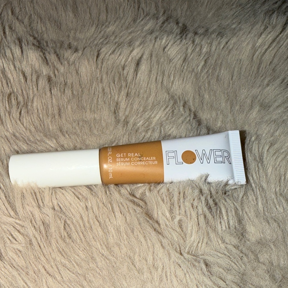 New Flower Beauty Get Real Serum Concealer - Tan